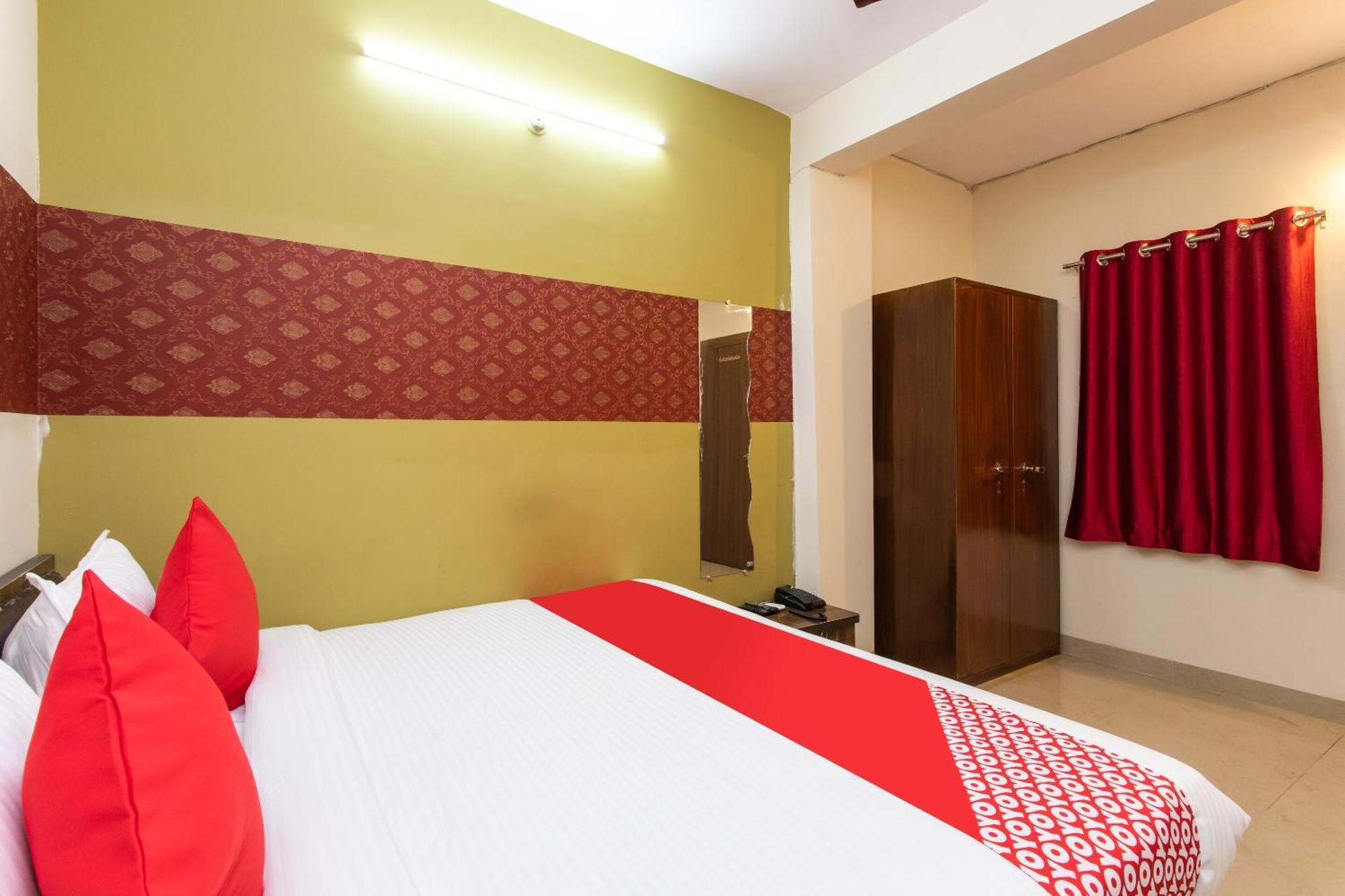 Hotel O Apple Tree Indore Esterno foto